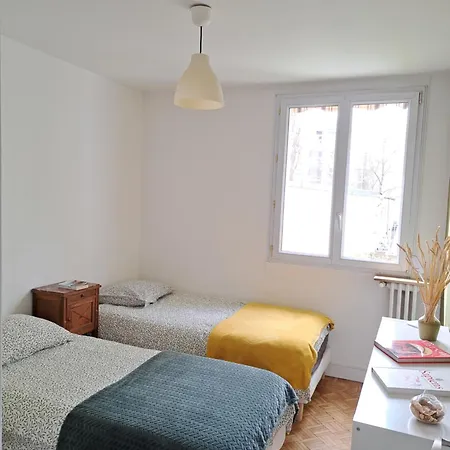 Apartment De Designer, Grand Paris Pour 6 Personnes, Metro 14