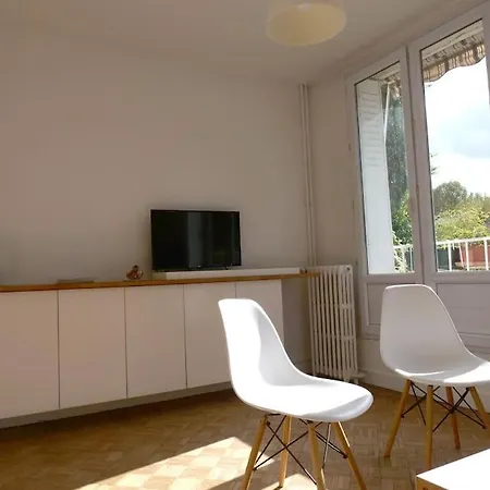 De Designer, Grand Paris Pour 6 Personnes, Metro 14 Apartment *