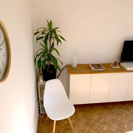 De Designer, Grand Paris Pour 6 Personnes, Metro 14 Apartment